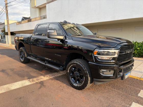 RAM 2500 6.7 I6 TURBO DIESEL LARAMIE NIGHT EDITION CD 4X4 AUTOMÁTICO RAM 2500 6.7 I6 TURBO DIESEL LARAMIE NIGHT EDITION CD 4X4 AUTOMÁTICO